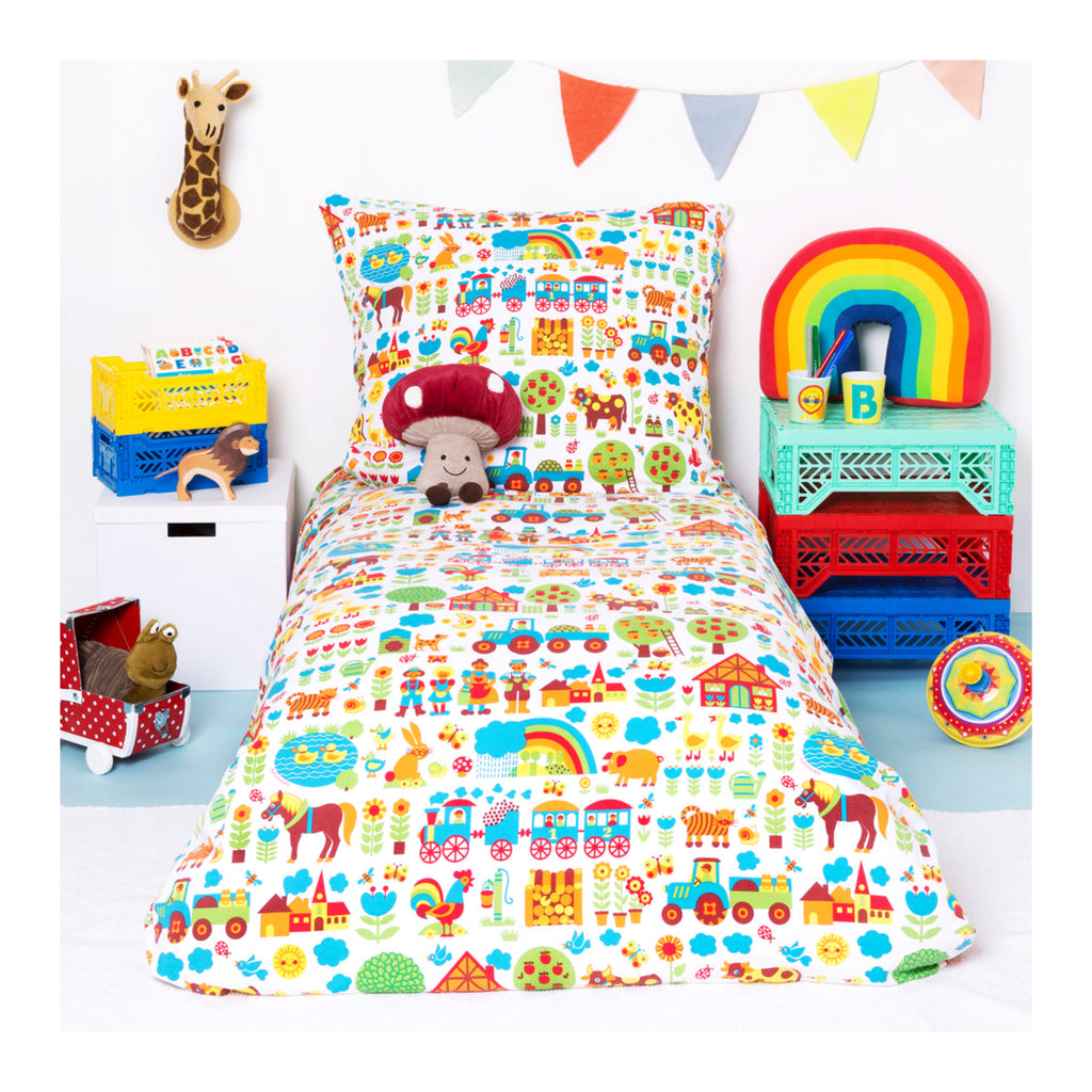 byGraziela – Kinderbettwäsche Bauernhof –Baumwoll-Bettwäsche in der Größe 200 cm x 135 cm in bunten Farben und einem Bauernhof-Motiv