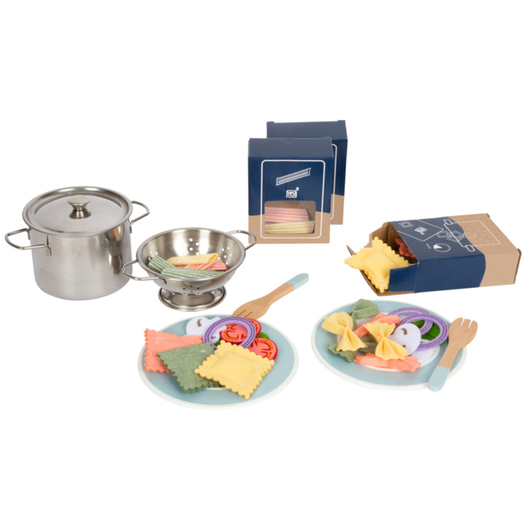 Pasta Koch-Set 42-teilig mit Zutaten von small foot für eine Kinderküche 