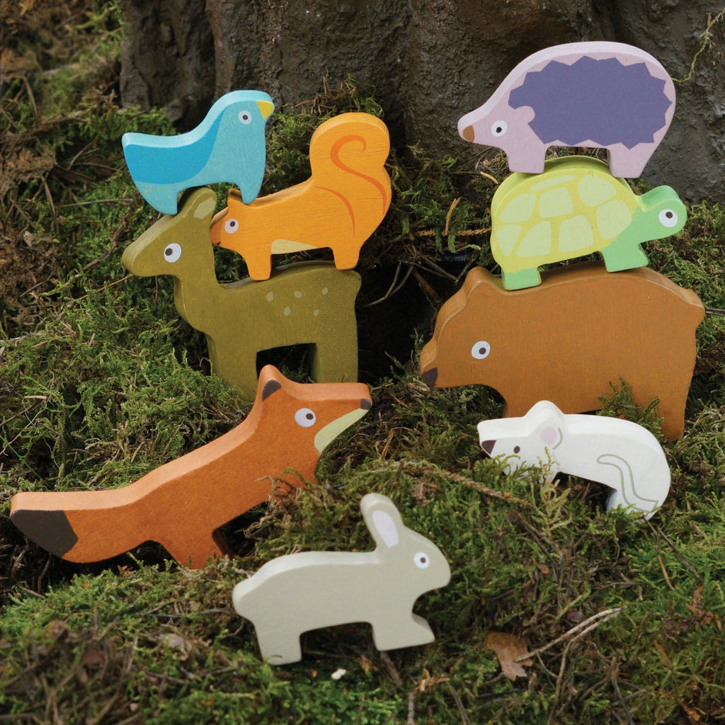Stapelspiel Waldtiere von Le Toy Van mit 9 Holzfiguren