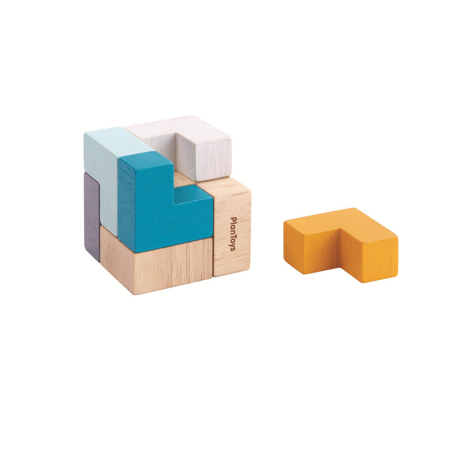 PlanToys 3D-Puzzlewürfel - Dieser Würfel von PlanToys besteht aus 9 Holzblöcken in L-Form! Löse das Puzzle und schaffe es den Würfel zu bauen. 